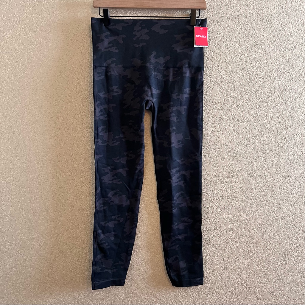 Spanx Look At Me Now Black Camo Leggings Size Xl Nwt